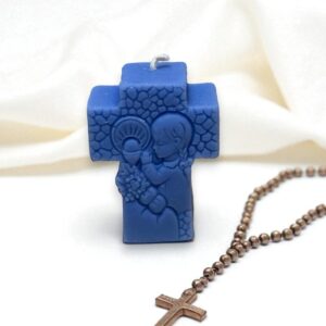 Mini cruz souvenir bautizo con envoltura de tul para eventos especiales