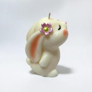 Souvenir baby shower conejita en tul con vela artesanal de cera de soja