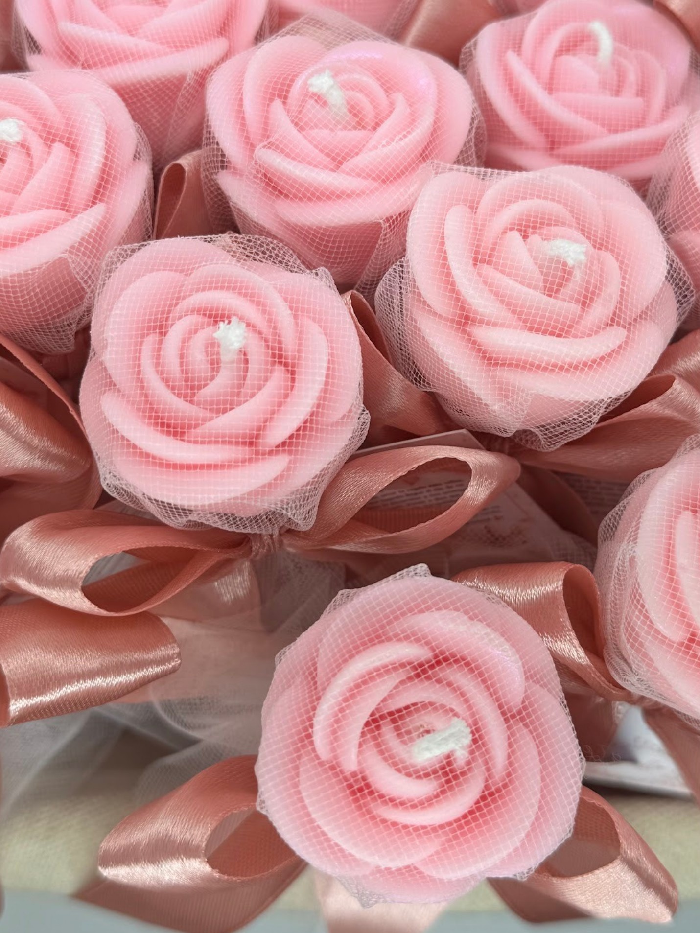 Pack 30 Velitas Rosas Aromáticas en Tul Personalizadas - Imagen 3